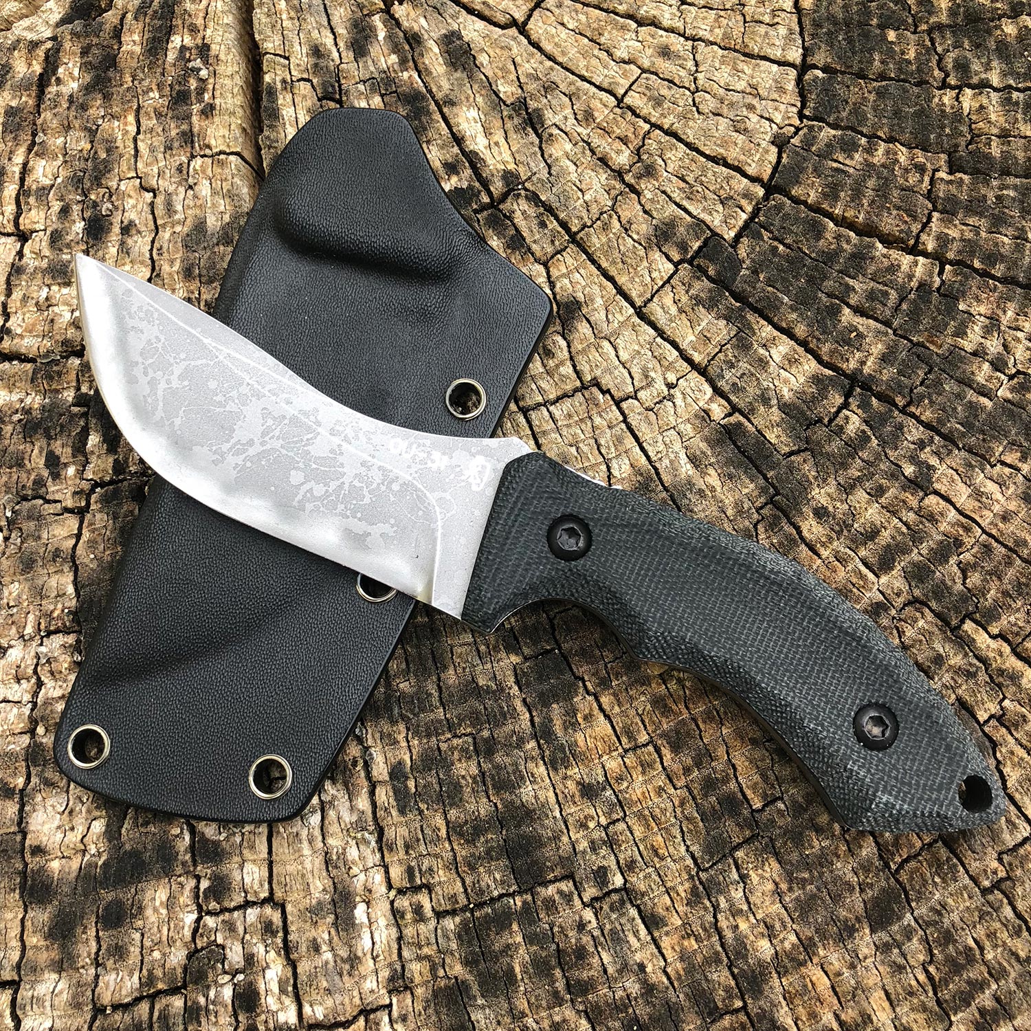 Crux OU-31 - Kiku Knives