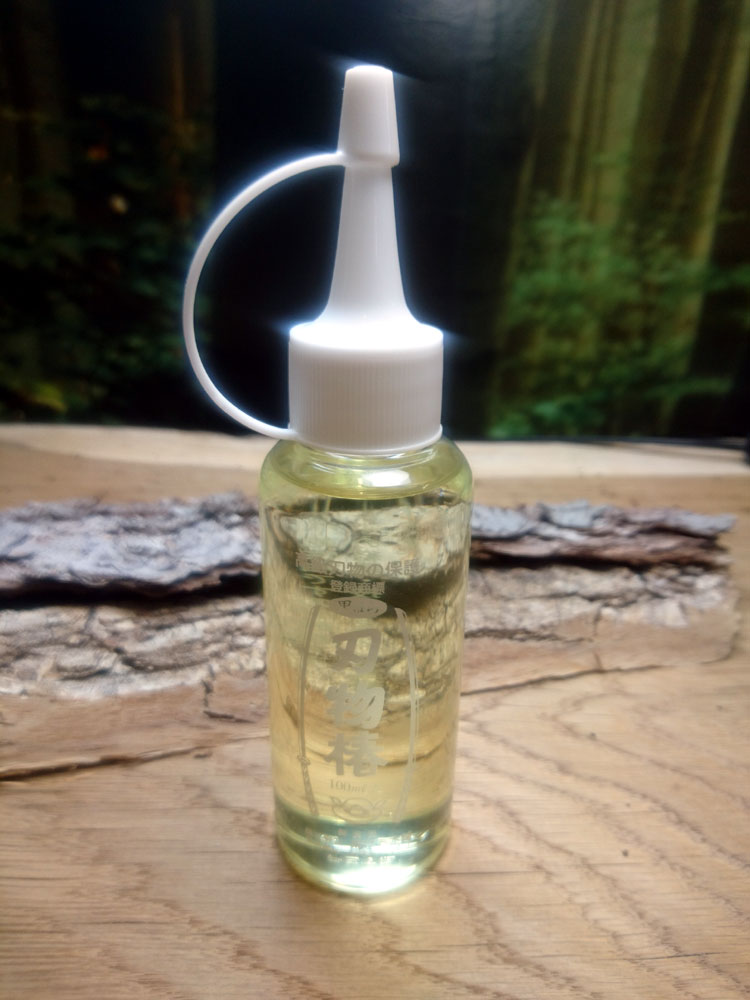 Japanisches Kamelienöl